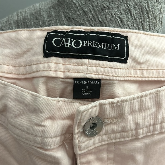 Women’s plus size pants - Picture 3 of 5